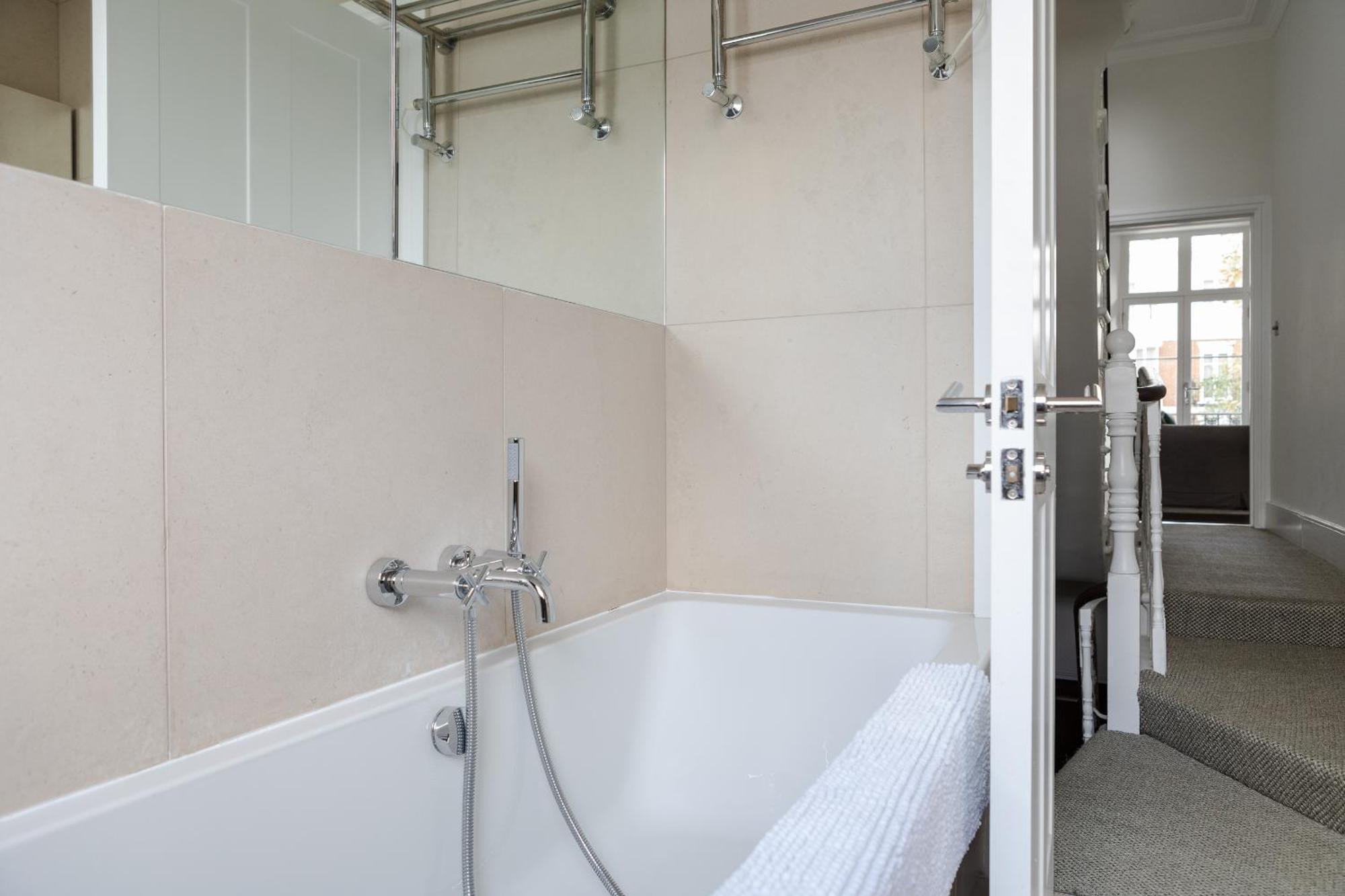 לונדון Number 53 - Stunning Maisonette With Parking In Kensington & Chelsea מראה חיצוני תמונה